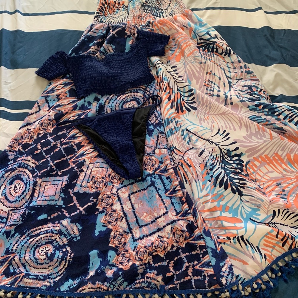 Navy Bikini Top & coordinates ready for anything